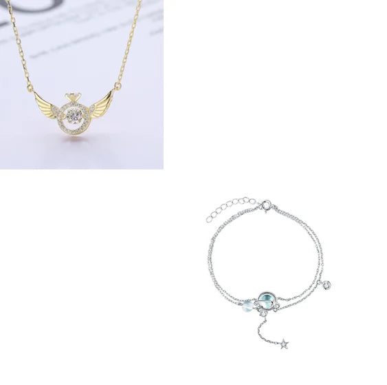 Angel Wing Necklace for Women - Korean Style Dainty & Elegant Pendant, Minimalist Delicate Gold/Silver Chain Jewelry Gift