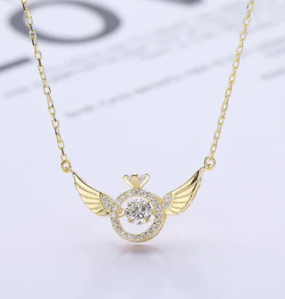 Angel Wing Necklace for Women - Korean Style Dainty & Elegant Pendant, Minimalist Delicate Gold/Silver Chain Jewelry Gift
